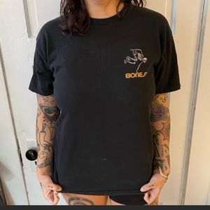 Vintage Bones 🦴 tee